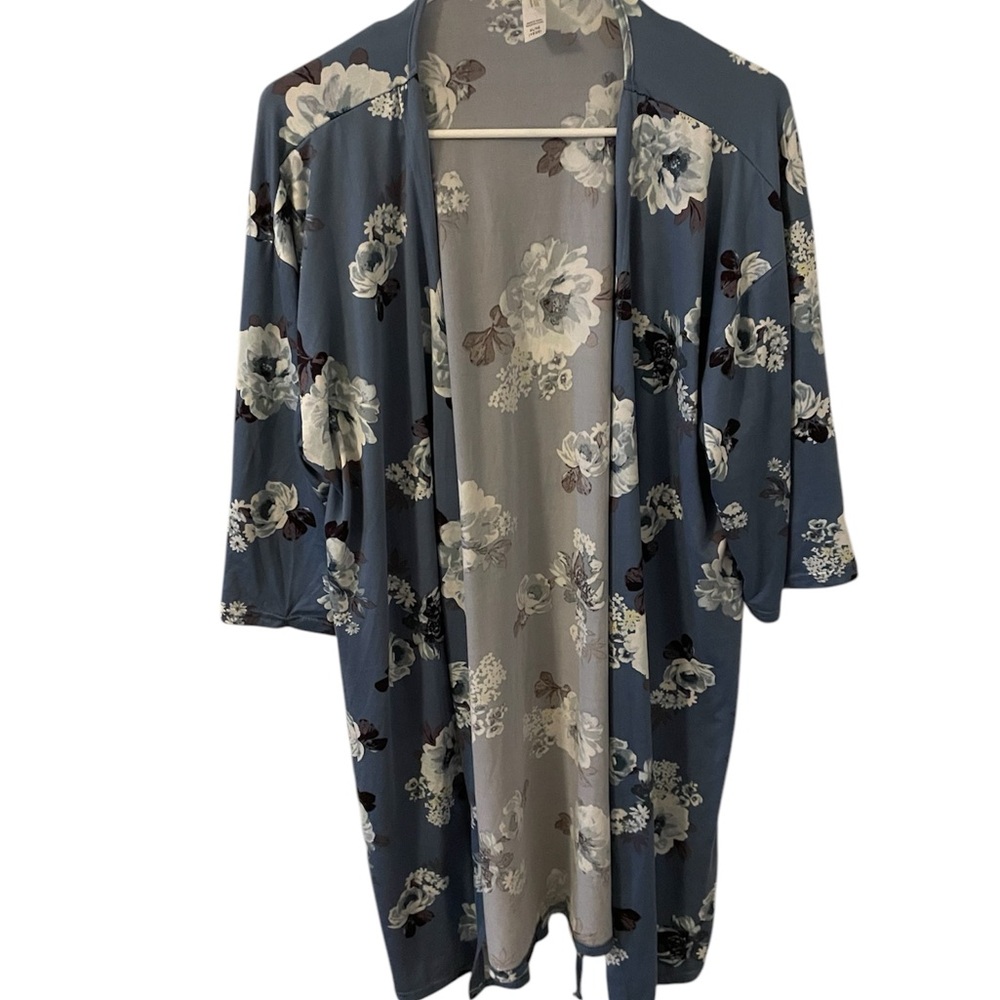Blue floral Flora wrap style robe